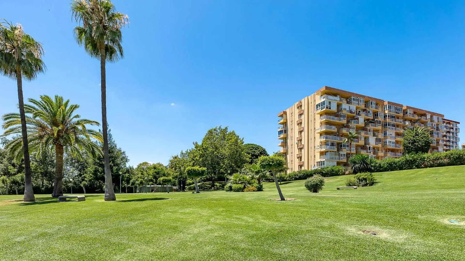 公寓 797 Holiday Rentals - Apartamento Con Hermosas Vistas En Jupiter 贝纳尔马德纳
