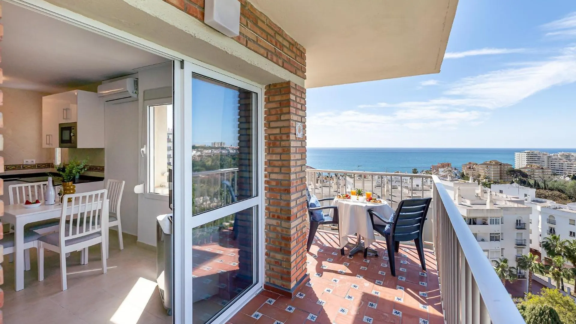 アパート 797 Holiday Rentals - Apartamento Con Hermosas Vistas En Jupiter ベナルマデナ